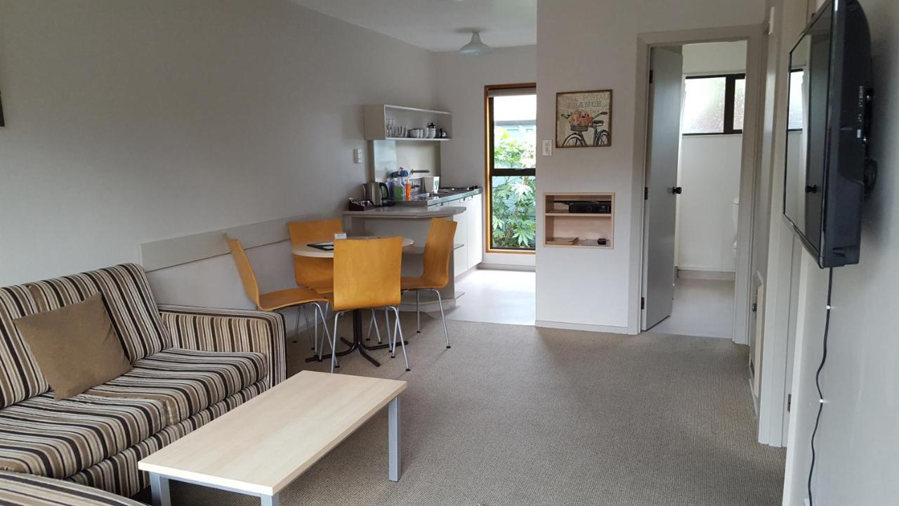 Akaroa Waterfront Motels Dış mekan fotoğraf