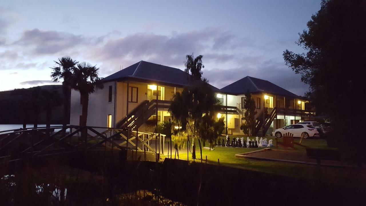 Akaroa Waterfront Motels Dış mekan fotoğraf